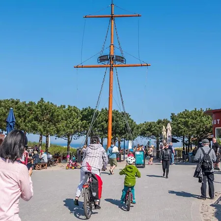 Residenz Am 1-11 * Цингст